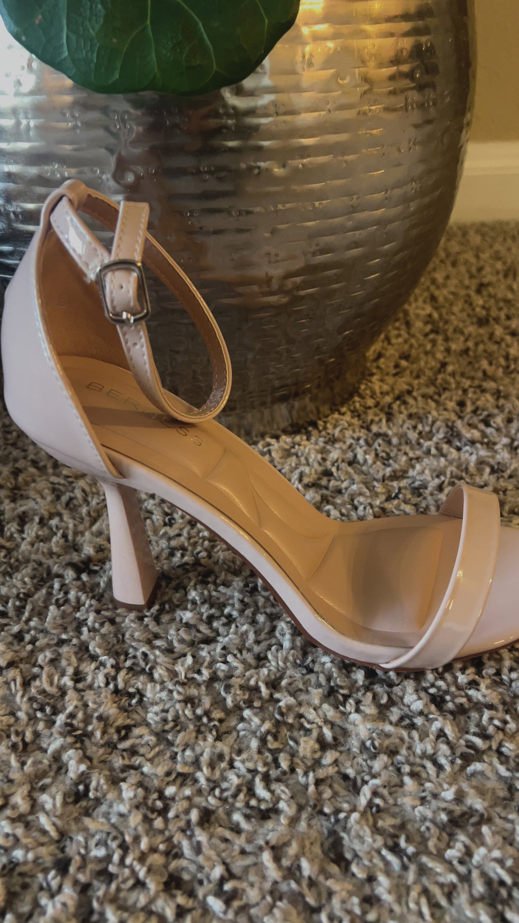 Cele Beige